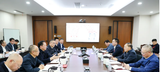 江夏李茂涛带队赴赛力斯集团对接工作